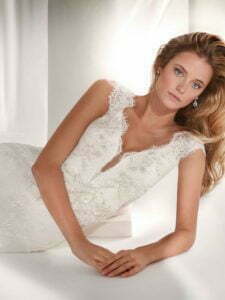 Abito da sposa Nicole collezione 2019 Art. NIAB19025